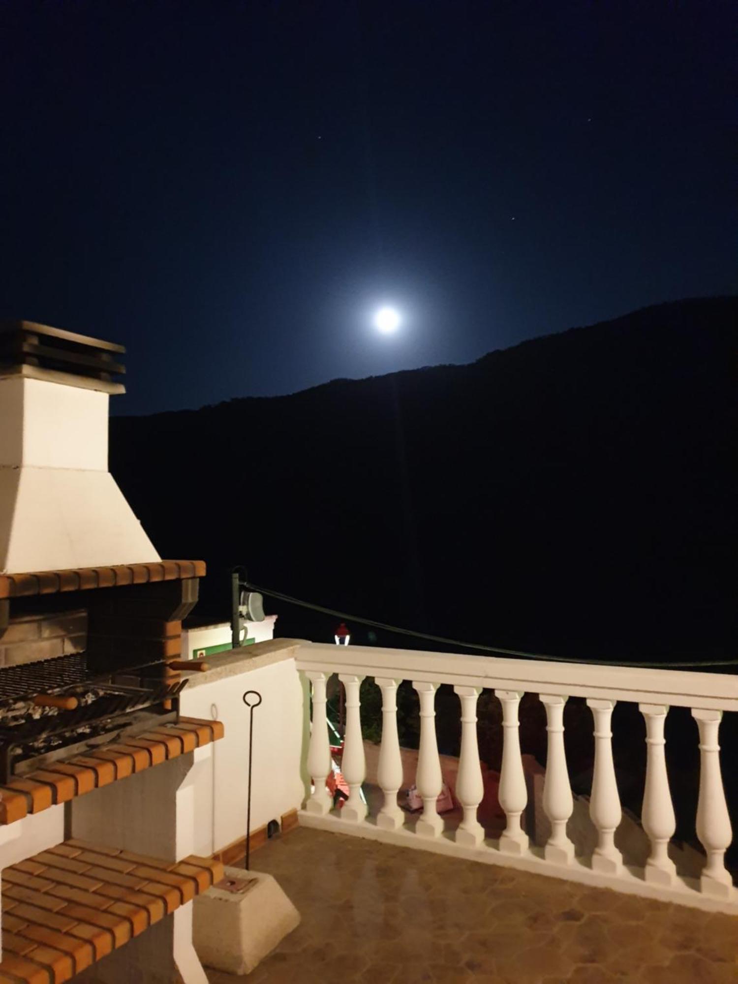 Casa Rural El Lobo Айна Екстериор снимка